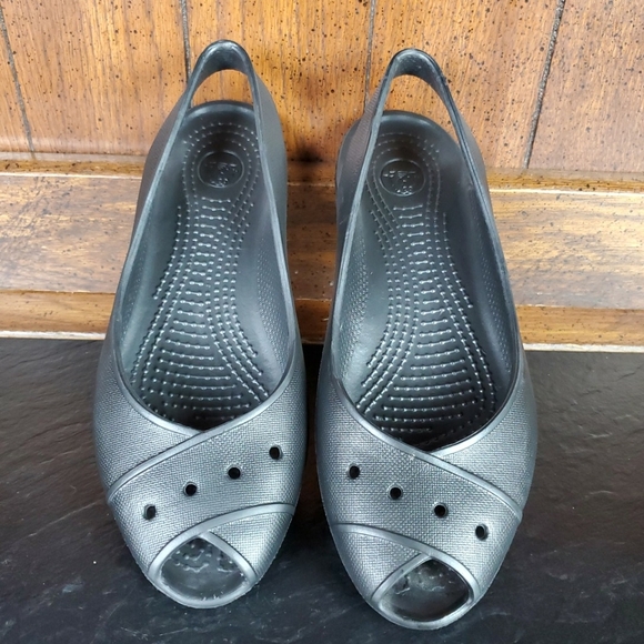 Crocs Womens Open Toe Sandal Slides
Sz w6 - Picture 2 of 6